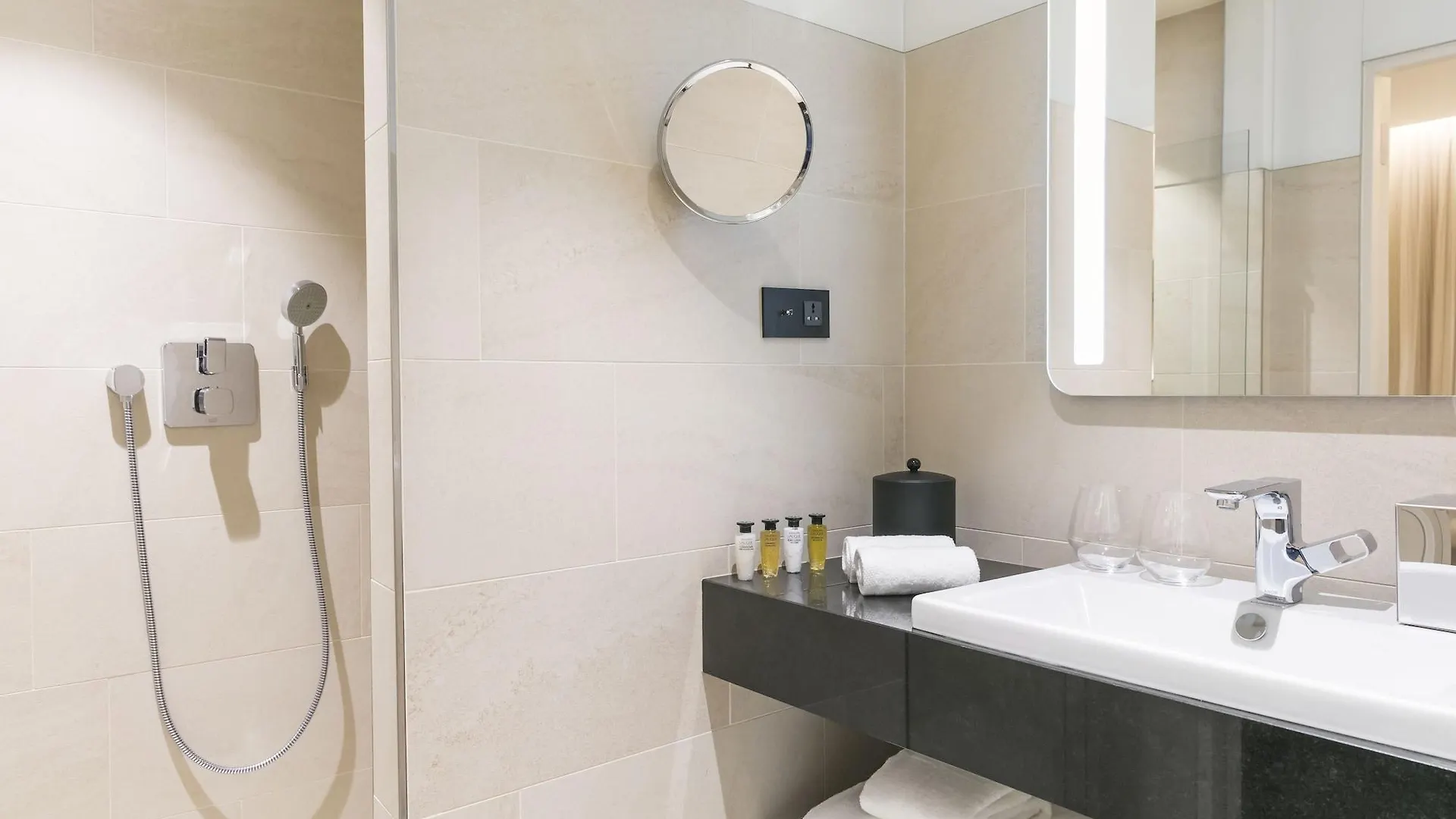 Maison Albar - Le Pont-neuf Hotel